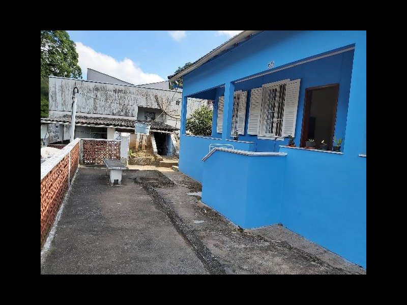 Casa à venda Castelanea com 1052m² e 4 quartos por R$ 980.000 - 1791690347-388d3d32-340c-49d2-ba83-7d7d3f14ab3b.jpg