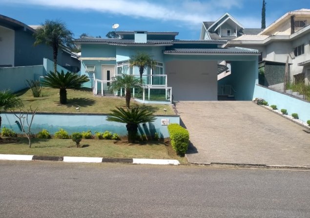 imóvel com 156m²