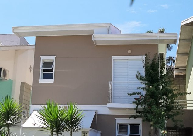 imóvel com 165m²