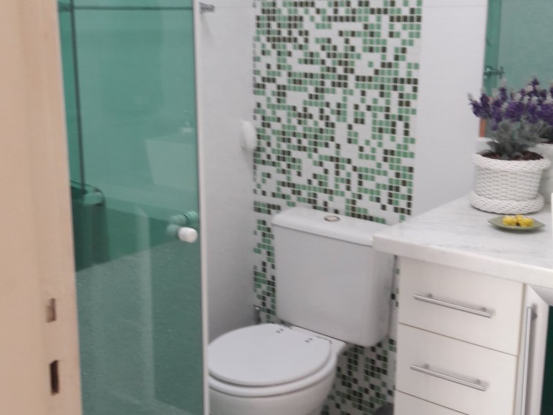 Apartamento à venda Jardim Morumbi com 165m² e 3 quartos por R$ 563.000 - 273912806-banh-social.jpg