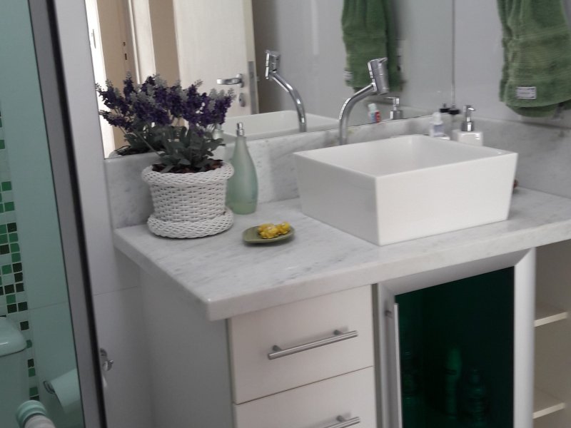 Apartamento à venda Jardim Morumbi com 165m² e 3 quartos por R$ 563.000 - 369602048-banh-social-2.jpg