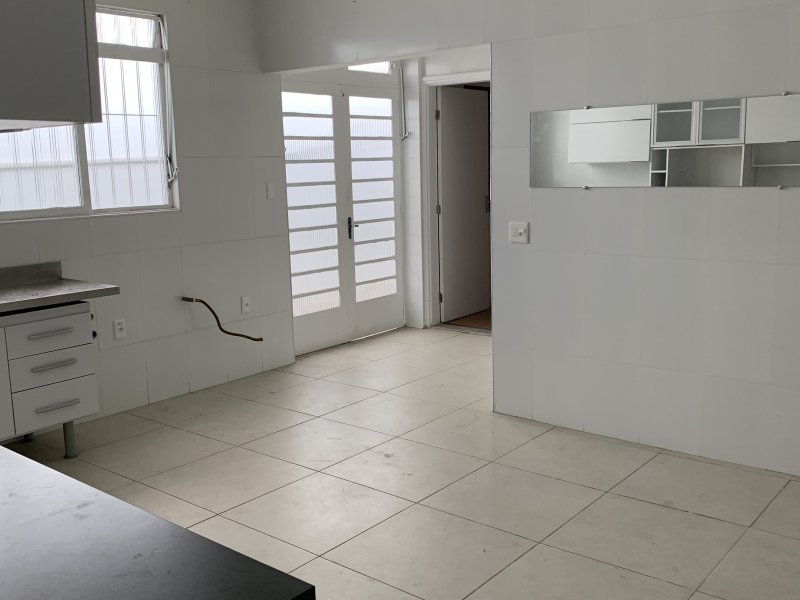 Casa à venda Água Fria com 200m² e 3 quartos por R$ 890.000 - 1447039334-323656ff-d38e-452d-8ec7-e64bdf1f039b.jpeg