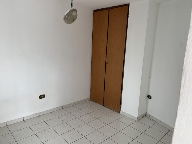 Casa à venda Água Fria com 200m² e 3 quartos por R$ 890.000 - 66061032-b522127d-474c-48b5-b266-4658037d231e.jpeg