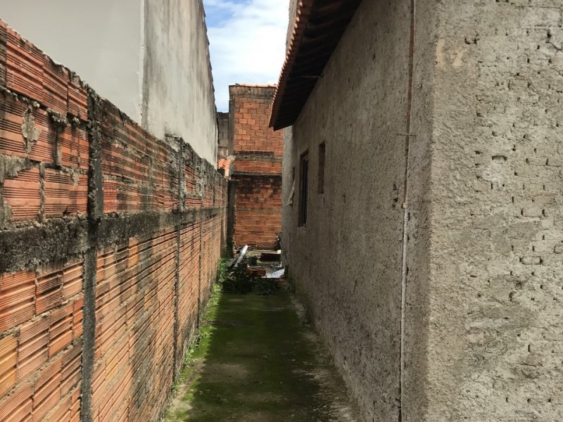 Casa à venda Jardim dos Lírios com 174m² e 3 quartos por R$ 299.000 - 680198884-thumbnail-img-4813.jpg