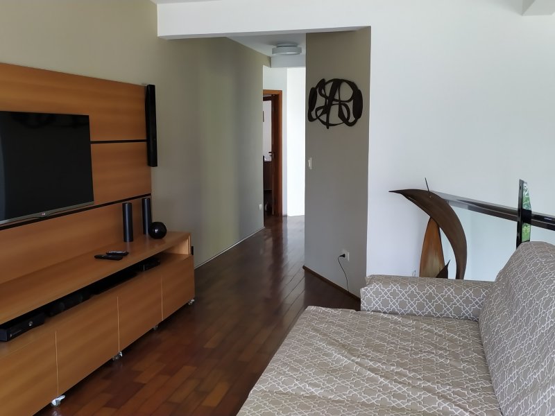 imóvel com 500m² - pousada dos bandeirantes - Carapicuiba
