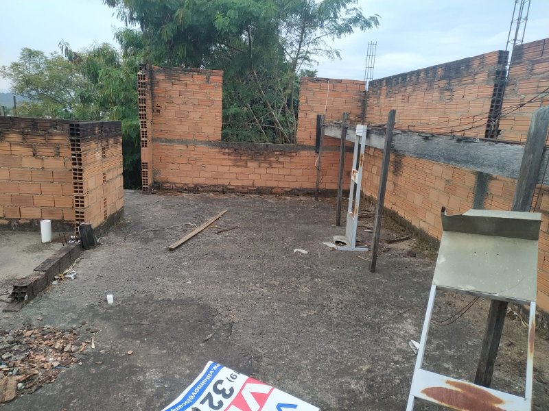 Terreno à venda Parque dos Pomares com 500m² e 1 quarto por R$ 360.000 - 2135603979-img-20200602-wa0120.jpg
