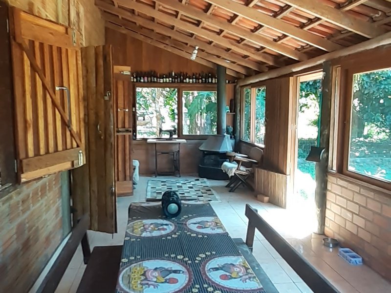 Chácara à venda Águas Claras com 945m² e 1 quarto por R$ 155.000 - 1350039861-20200314-112434.jpg