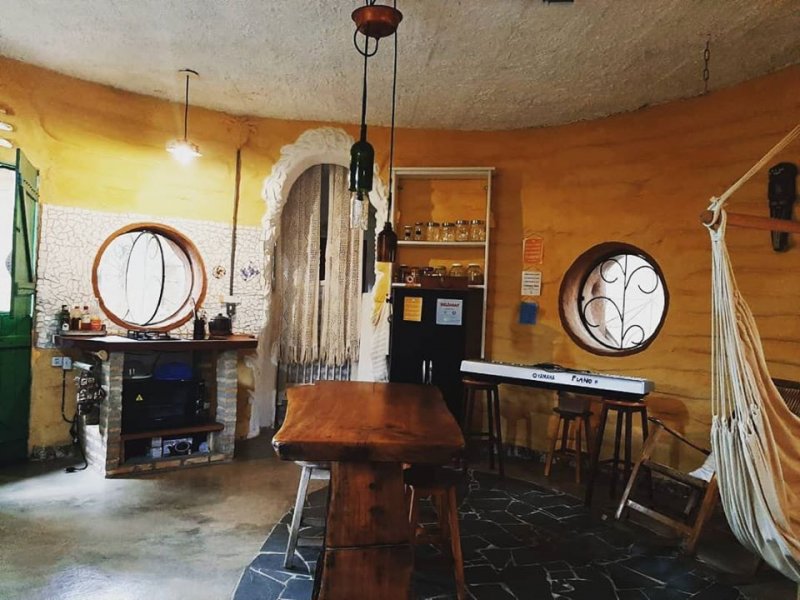 Casa à venda Frei Higino com 250m² e 4 quartos por R$ 395.000 - 1065761852-cozinha.jpg