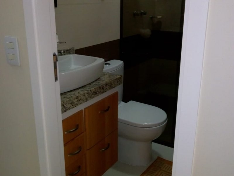 Apartamento à venda Planalto com 75m² e 2 quartos por R$ 415.000 - 2061989631-img-20200508-wa0038.jpg