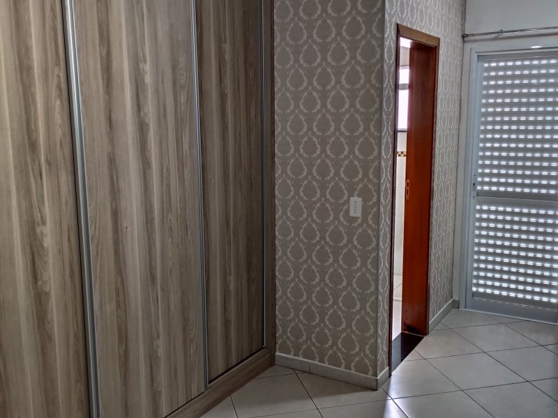 Casa à venda Jardim Jamaica com 137m² e 3 quartos por R$ 440.000 - 1508724352-img-20200212-141810.jpg