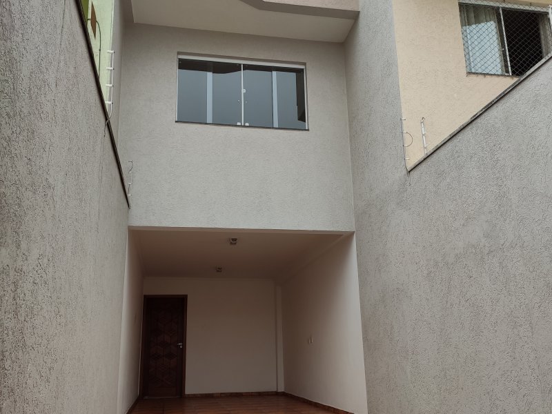 Casa à venda Jardim Jamaica com 137m² e 3 quartos por R$ 440.000 - 569463269-img-20200212-142358.jpg