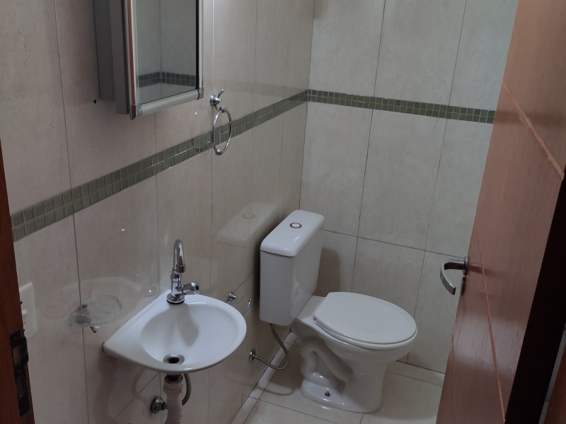 Casa à venda Jardim Jamaica com 137m² e 3 quartos por R$ 440.000 - 987845204-img-20200212-141518.jpg