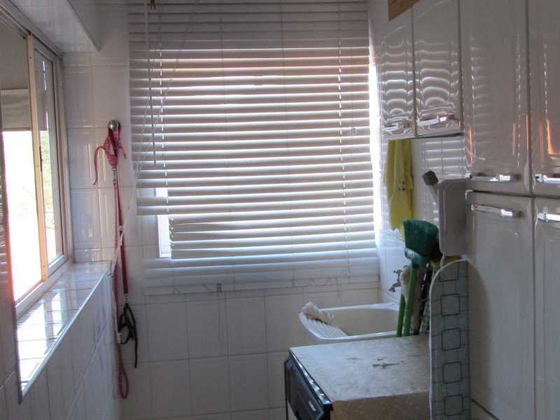 Comercial à venda Vila Nova Valinhos com 350m² e  quartos por R$ 1.200.000 - 1310192257-32-area-de-servico-pav-terreo.JPG