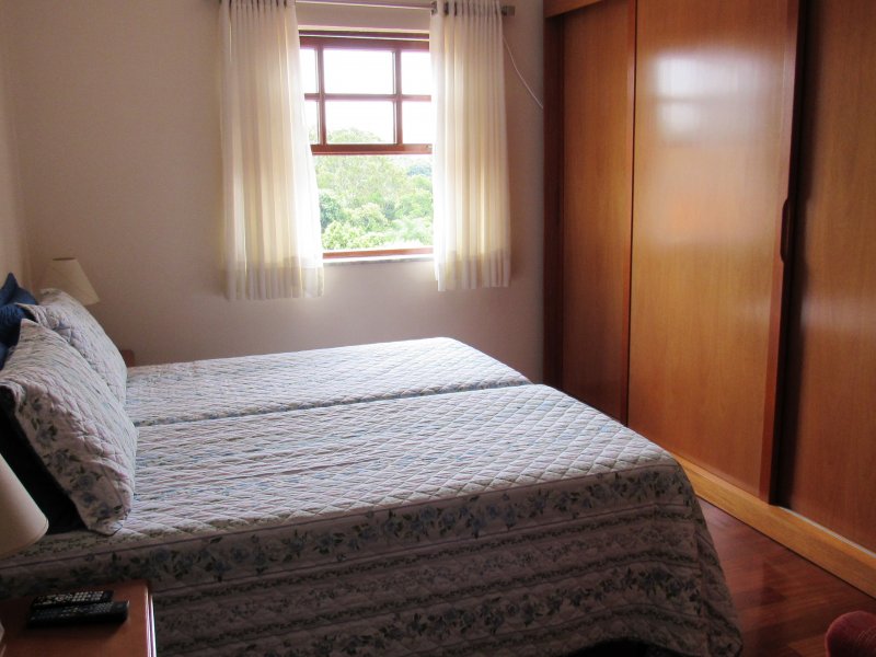 Comercial à venda Vila Nova Valinhos com 350m² e  quartos por R$ 1.200.000 - 2042101121-21-dormitorio-casal.JPG