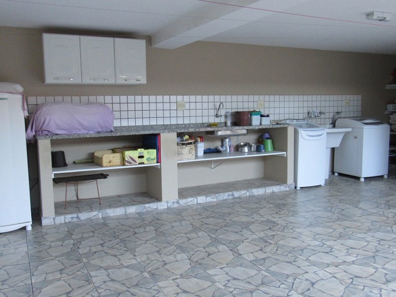 Comercial à venda Vila Nova Valinhos com 350m² e  quartos por R$ 1.200.000 - 89873466-34-area-de-servico.JPG