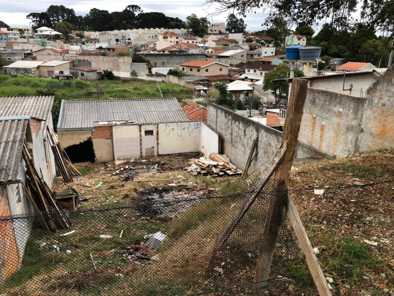Terreno à venda Santa Candida com 146m² e  quartos por R$ 138.000 - 600067387-img-20200515-wa0026.jpg