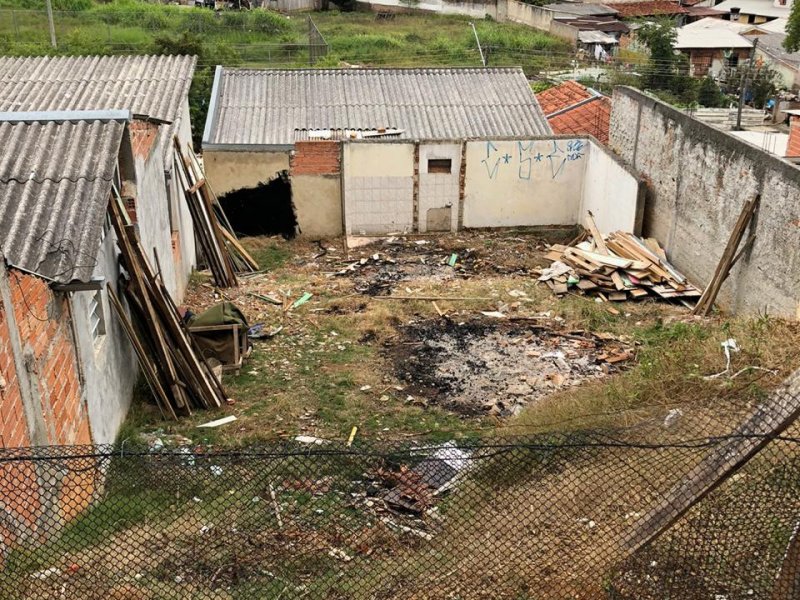 Terreno à venda Santa Candida com 146m² e  quartos por R$ 138.000 - 673867172-img-20200515-wa0027.jpg