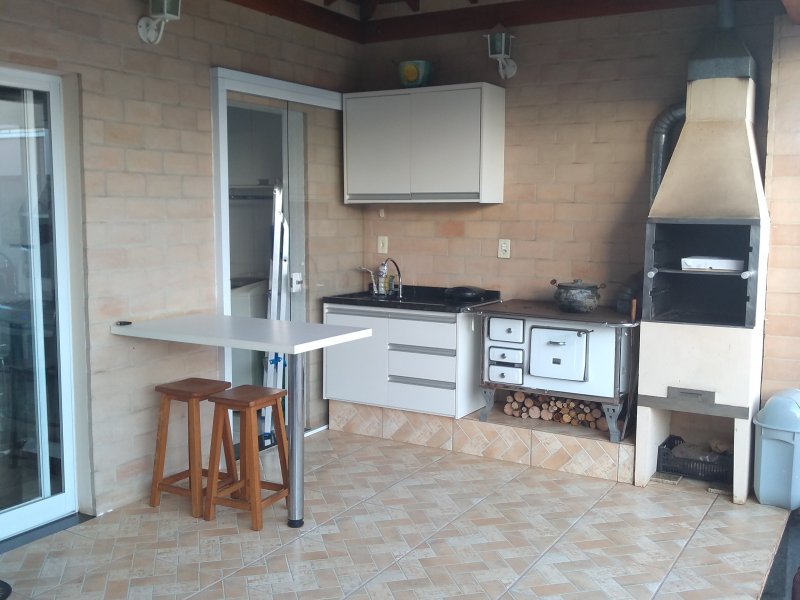 imóvel com 126m² - Village monte Cristo - Cosmópolis