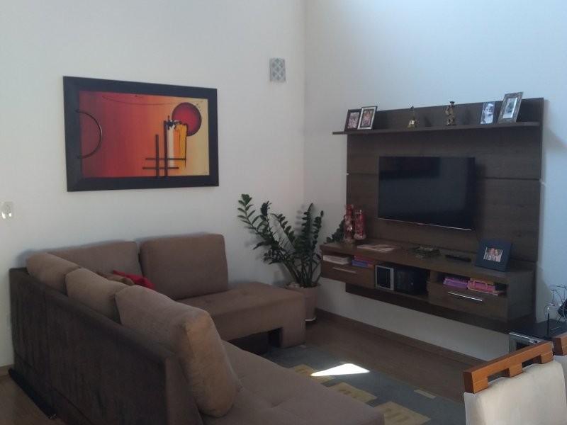 imóvel com 126m² - Village monte Cristo - Cosmópolis