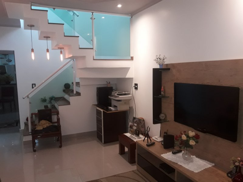 Casa à venda Jd. Beatriz com 223m² e 3 quartos por R$ 850.000 - 759222712-20200606-084501.jpg