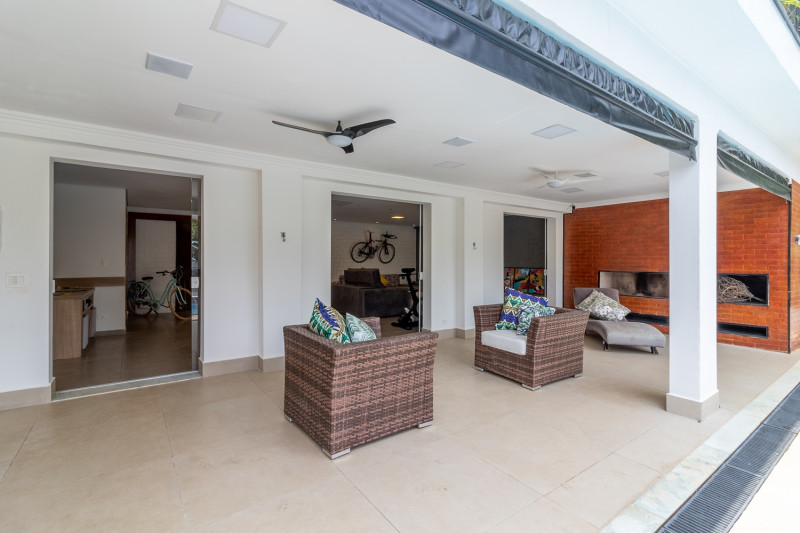 Casa de condomínio à venda Alphaville com 600m² e 6 quartos por R$ 3.800.000 - 1179995601-casa-bruno-lobo-66.jpg