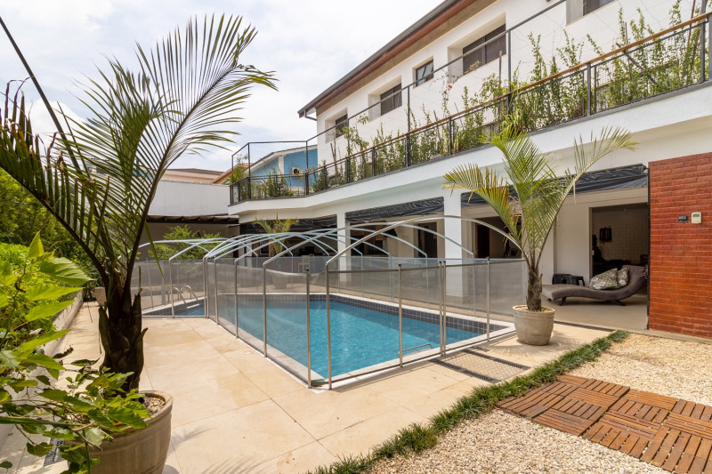 Casa de condomínio à venda Alphaville com 600m² e 6 quartos por R$ 3.800.000 - 1266651701-casa-bruno-lobo-80.jpg