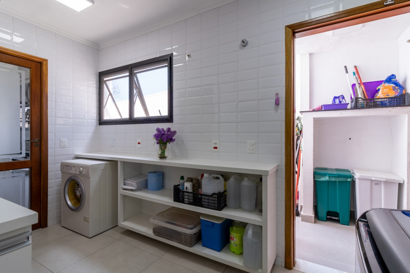 Casa de condomínio à venda Alphaville com 600m² e 6 quartos por R$ 3.800.000 - 1377240301-casa-bruno-lobo-43.jpg