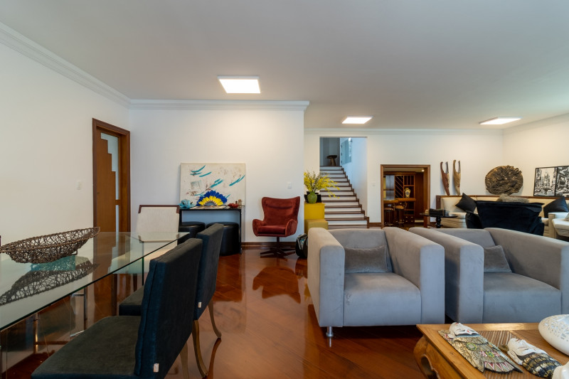 Casa de condomínio à venda Alphaville com 600m² e 6 quartos por R$ 3.800.000 - 2063563609-casa-bruno-lobo-32.jpg