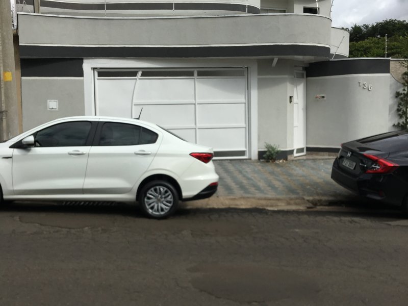 imóvel com 200m² - Parque Novo Mundo - Americana