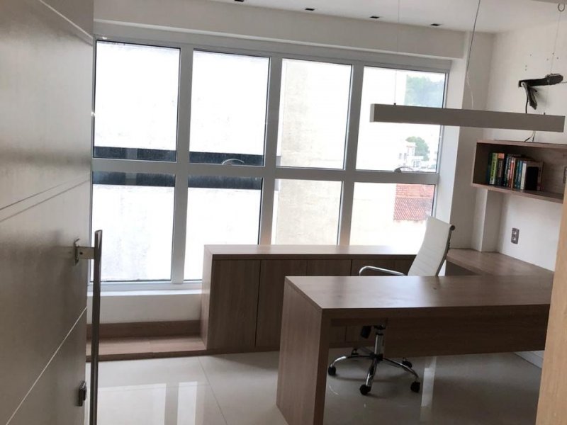 Comercial à venda Centro com 26m² e 1 quarto por R$ 240.000 - 1390338469-4.jpg