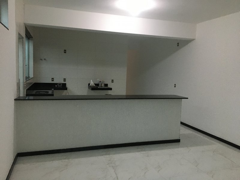 Casa à venda Xangri-La com 180m² e 3 quartos por R$ 470.000 - 163517251-bcda6fb9-6834-4035-957a-91853ede0423.jpeg