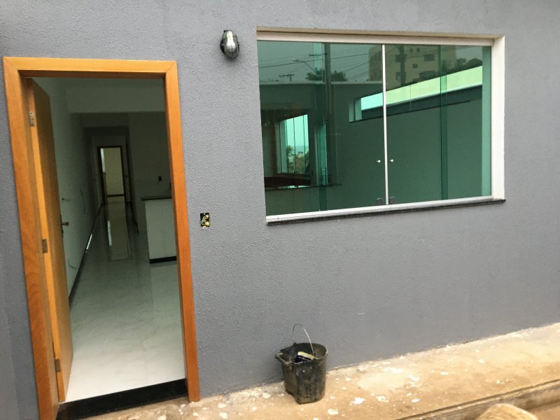 Casa à venda Xangri-La com 180m² e 3 quartos por R$ 470.000 - 1744376111-89a37f9d-1fdc-4604-a0bd-0657246ad3fb.jpeg