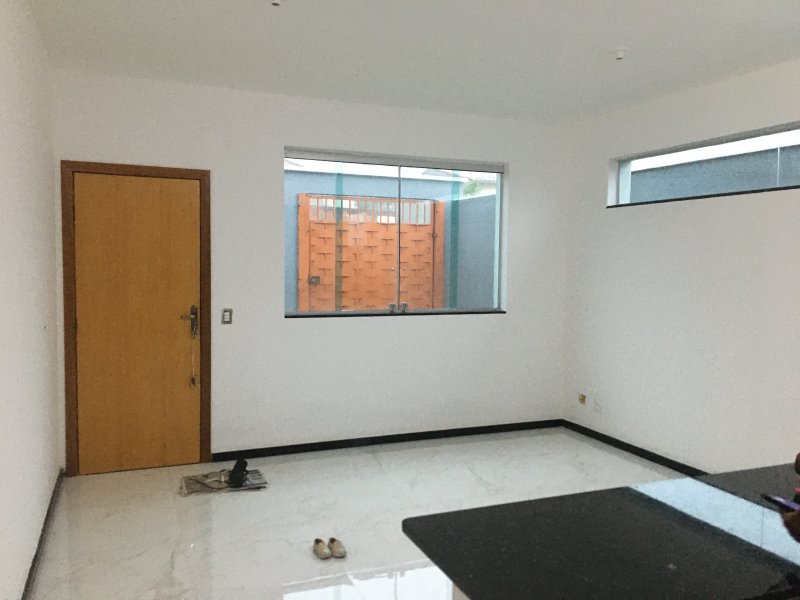 Casa à venda Xangri-La com 180m² e 3 quartos por R$ 470.000 - 1797590797-22b09d87-ae0b-4dca-998d-e5e64cd78829.jpeg