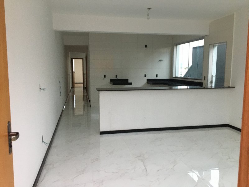 Casa à venda Xangri-La com 180m² e 3 quartos por R$ 470.000 - 2078633828-b4aeb500-e60e-4bdc-9c19-36b57e959233.jpeg