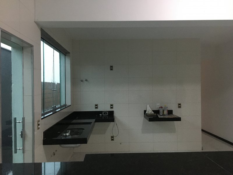 Casa à venda Xangri-La com 180m² e 3 quartos por R$ 470.000 - 863105142-8c53a6d0-625b-4aff-9839-563d77aa0c07.jpeg