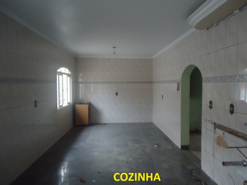 Casa à venda Pedreira com 260m² e 4 quartos por R$ 430.000 - 1225129277-cozinha.jpg