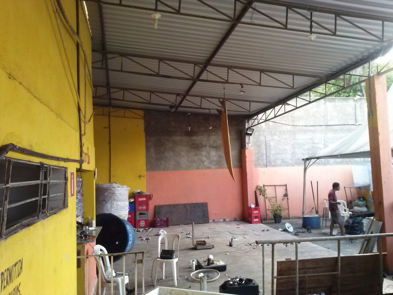 Comercial à venda São Cristóvão com 330m² e  quartos por R$ 700.000 - 470303203-cam01326.jpg