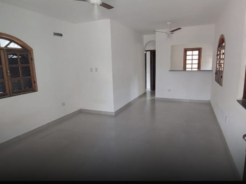 Casa à venda Itaipu com 225m² e 3 quartos por R$ 530.000 - img-20240420-wa0013.jpg
