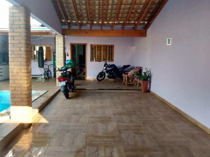 Casa à venda Jardim Monte Feliz com 260m² e 3 quartos por R$ 650.000 - 1449837656-img-20200428-163805125-hdr.jpg
