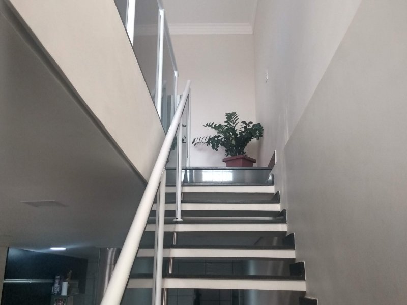Casa à venda Jardim Monte Feliz com 260m² e 3 quartos por R$ 650.000 - 882603404-img-20200424-162606241-hdr.jpg