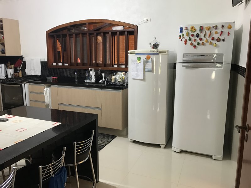 Casa à venda Centro com 300m² e 3 quartos por R$ 550.000 - 685508340-8789bab8-86d6-4fb4-a3e0-1944da3cfbdd.jpeg