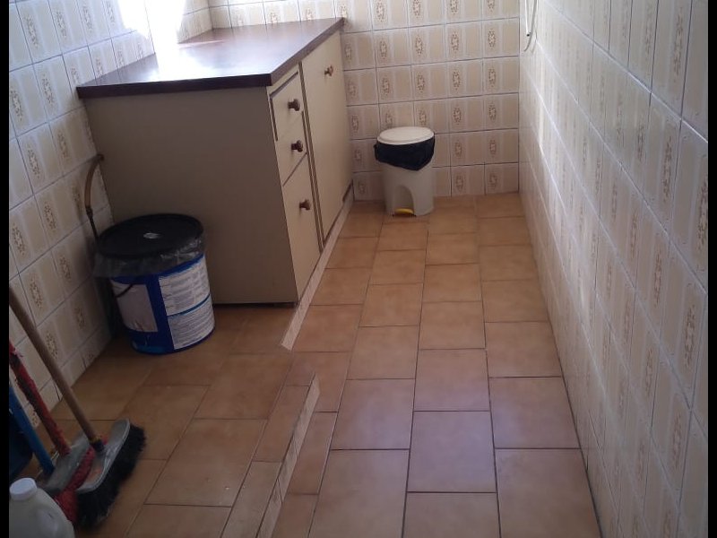 Casa à venda Bangú com 230m² e 5 quartos por R$ 680.000 - 1737595550-s-lavanderia-2o-andar.jpg