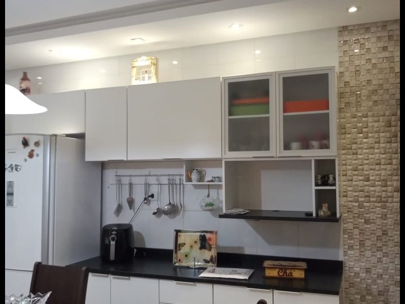 Apartamento à venda Vila Falchi com 226m² e 3 quartos por R$ 450.000 - 571770775-img-20200608-wa0042.jpg