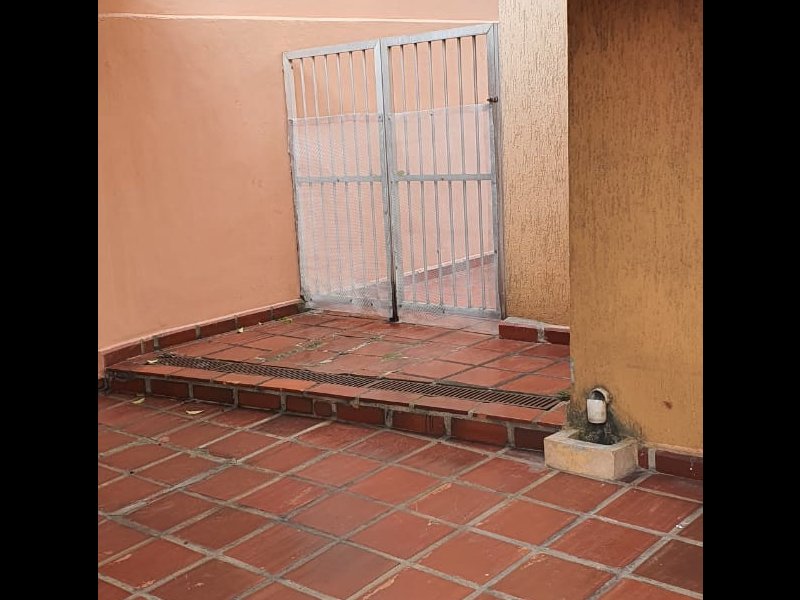 Casa à venda Vila Bela Vista com 201m² e 2 quartos por R$ 600.000 - 1501961744-img-20200615-wa0016.jpg