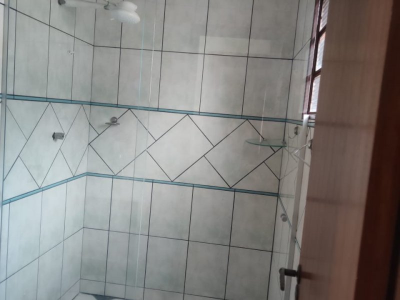 Casa à venda Parque Residencial Vila Uniao com 210m² e 3 quartos por R$ 392.000 - 186511457-banheiro-suite-principal2.jpg