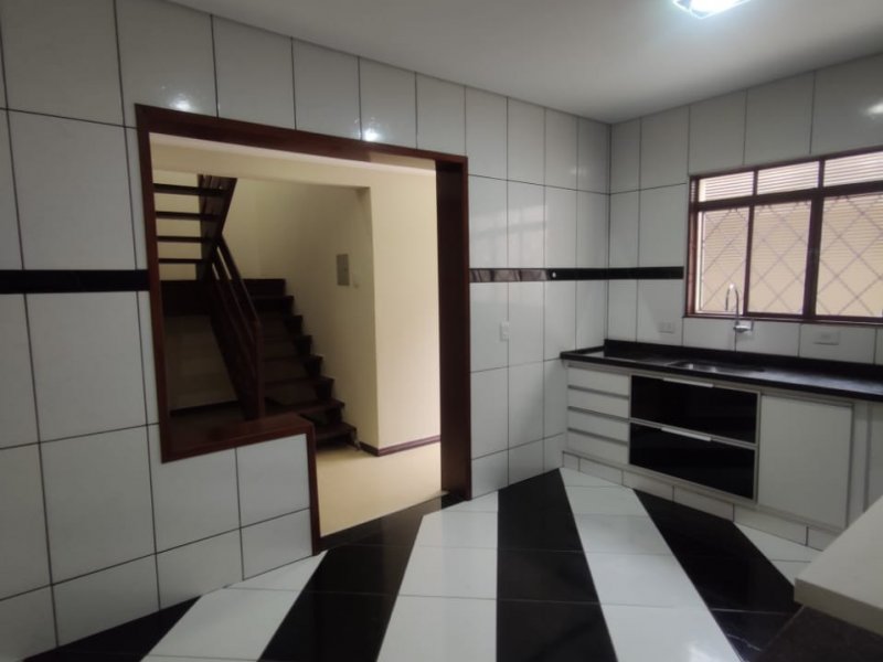 Casa à venda Parque Residencial Vila Uniao com 210m² e 3 quartos por R$ 392.000 - 563218988-cozinha2.jpg