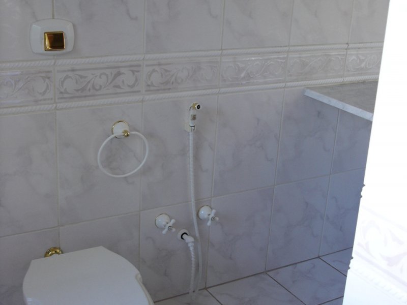 Casa à venda Ipanema com 517m² e 4 quartos por R$ 1.400.000 - 638500275-banheiro-casal.JPG