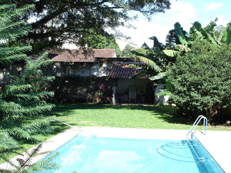Casa à venda Ipanema com 517m² e 4 quartos por R$ 1.400.000 - 68516451-fundos-3.JPG