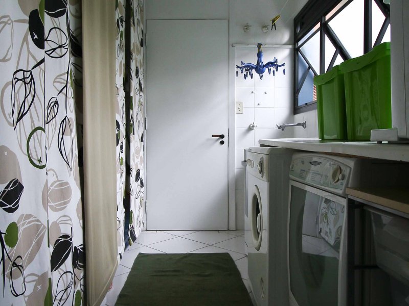 Apartamento à venda Vila Andrade com 160m² e 4 quartos por R$ 600.000 - 1203181989-lavanderia-1-lr.jpg