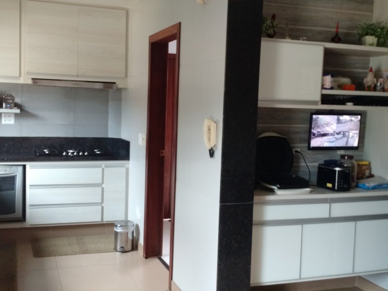 imóvel com 1093m² - Camboinhas - Niterói